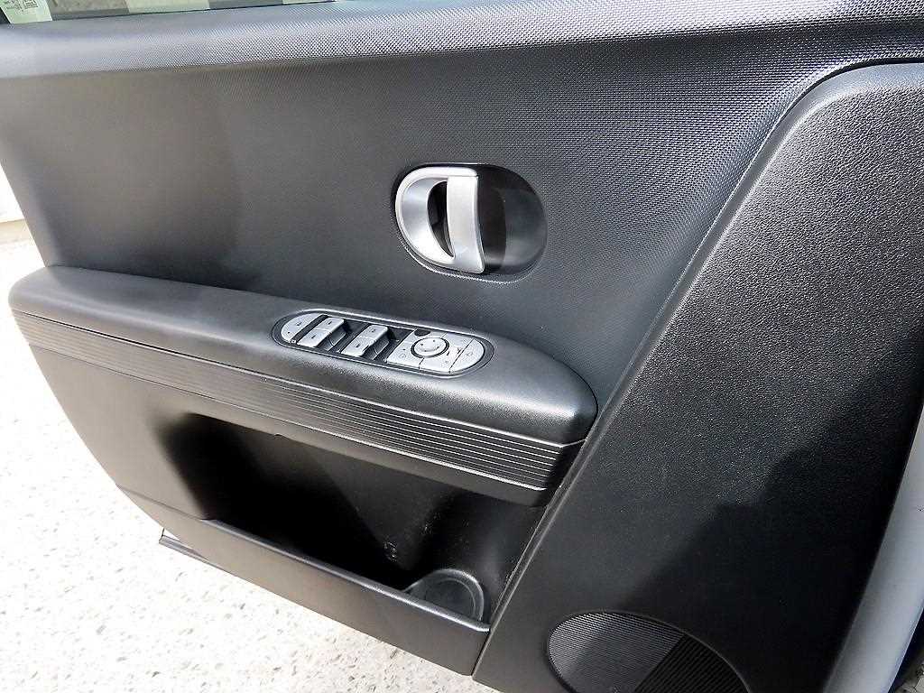 [현대]아이오닉 5 스탠다드 영업용 - миниатюра 11