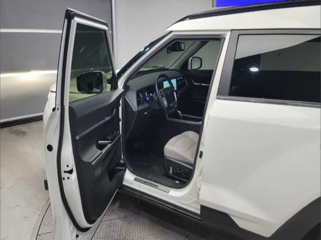 Ssangyong Torres - Vista 6