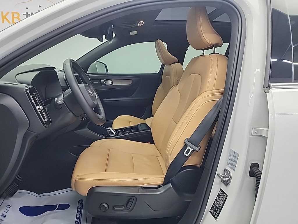 Volvo XC40 - Vista 11