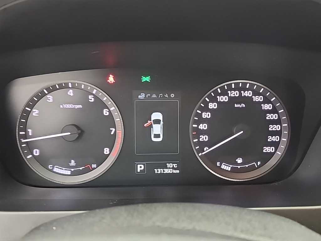 HYUNDAI Sonata - Vista 6