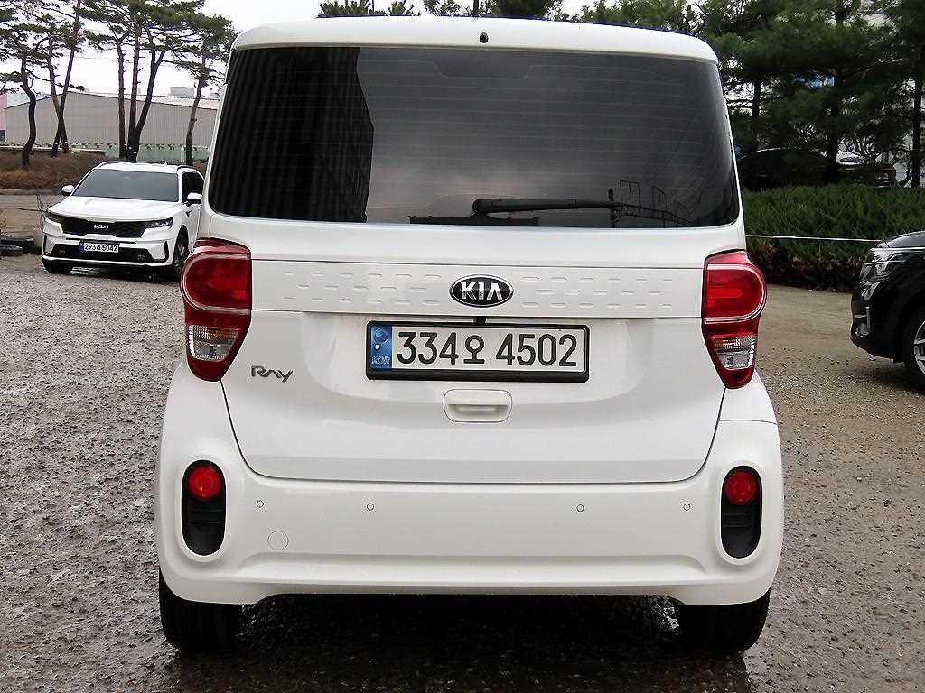KIA Ray - Vista 4
