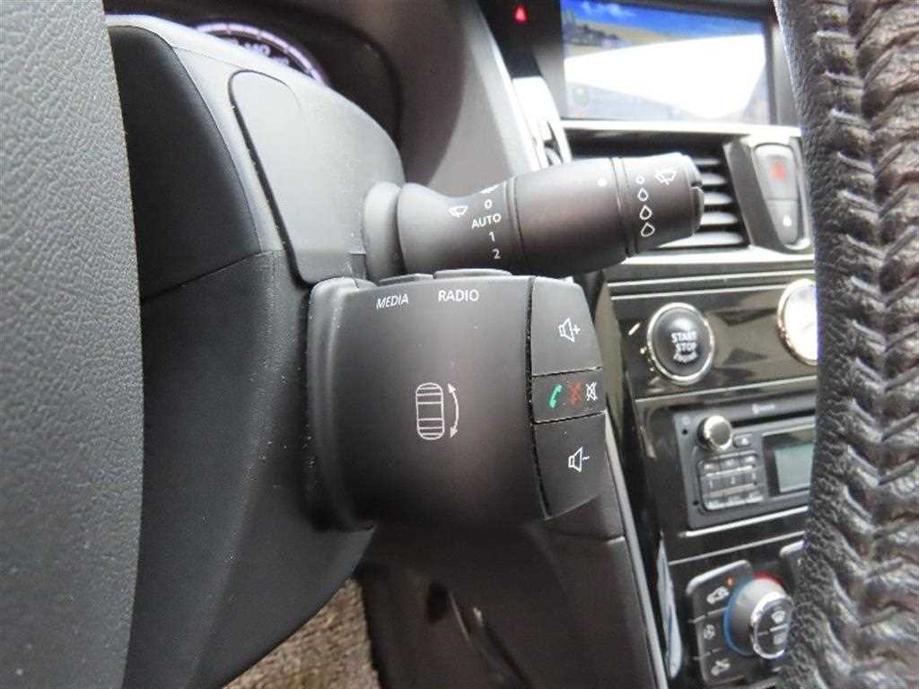 SAMSUNG SM7 - Vista 11