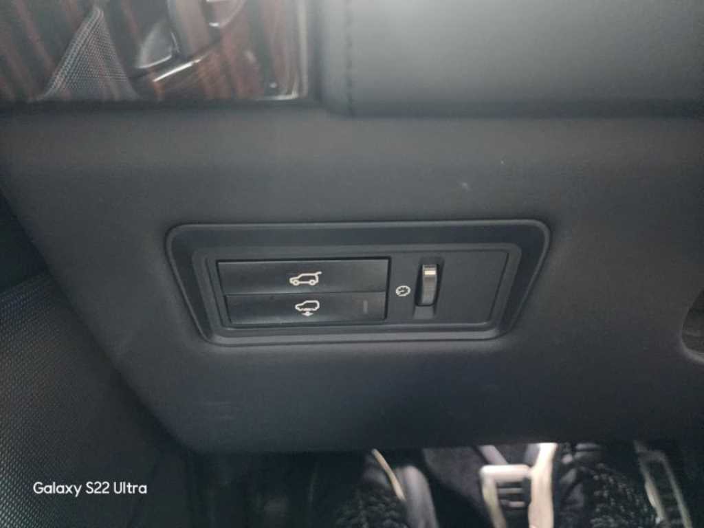 Land Rover Range Rover - Vista 8