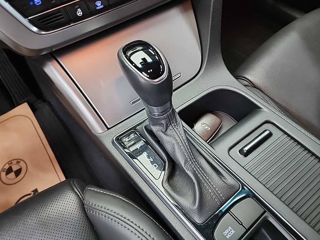 HYUNDAI Sonata - Vista 8