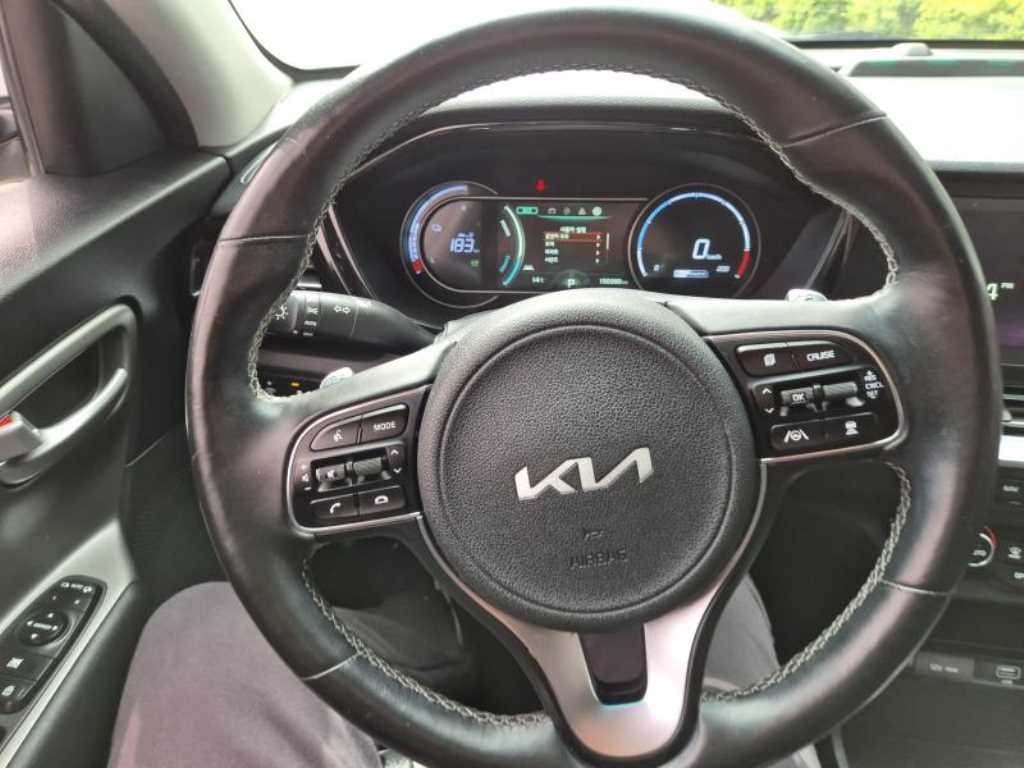KIA Niro 2023 Blanco - Importación desde Corea - HF Imports Iquique - Foto 13