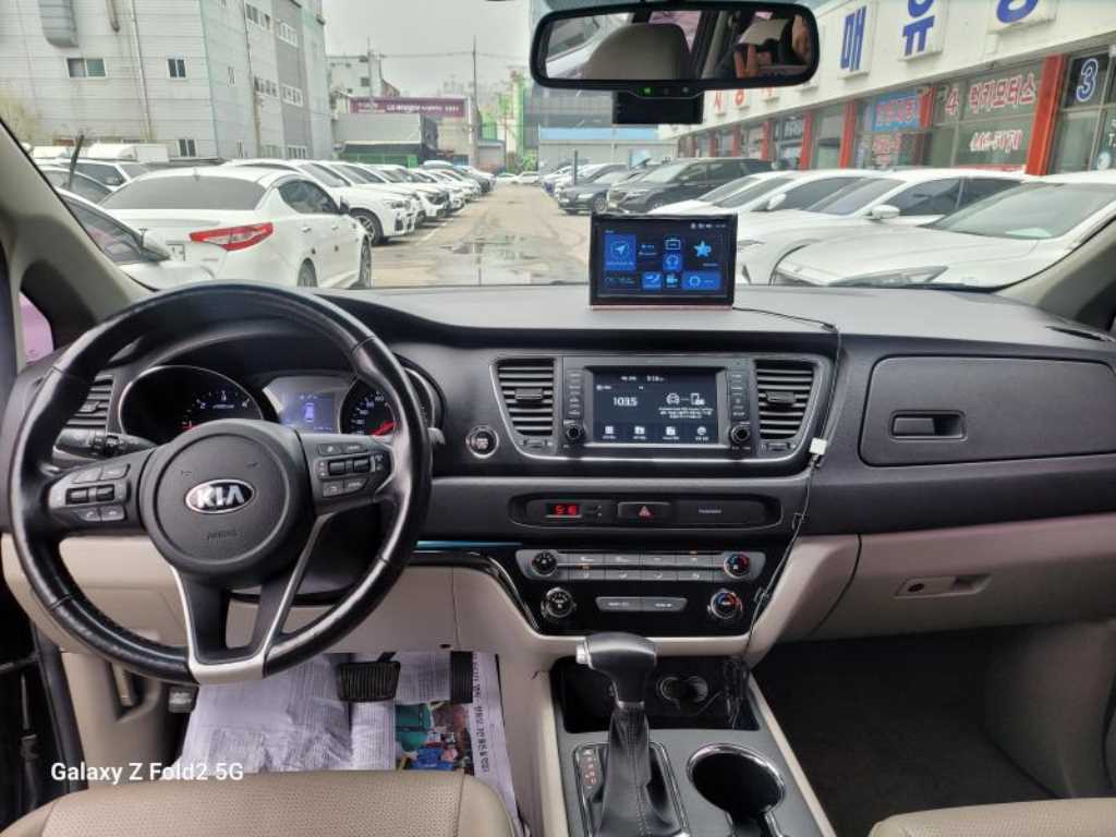 KIA Carnival 2019 - Importación desde Corea - HF Imports Iquique - Foto 15