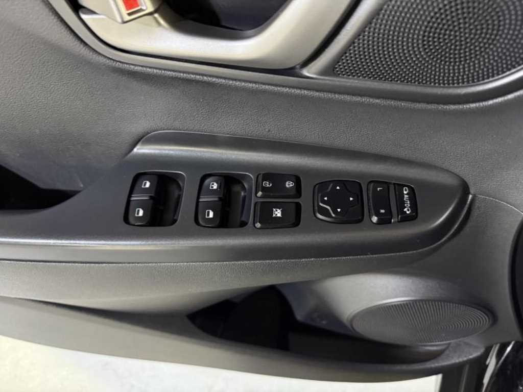 HYUNDAI Kona 2018 Negro - Importación desde Corea - HF Imports Iquique - Foto 17