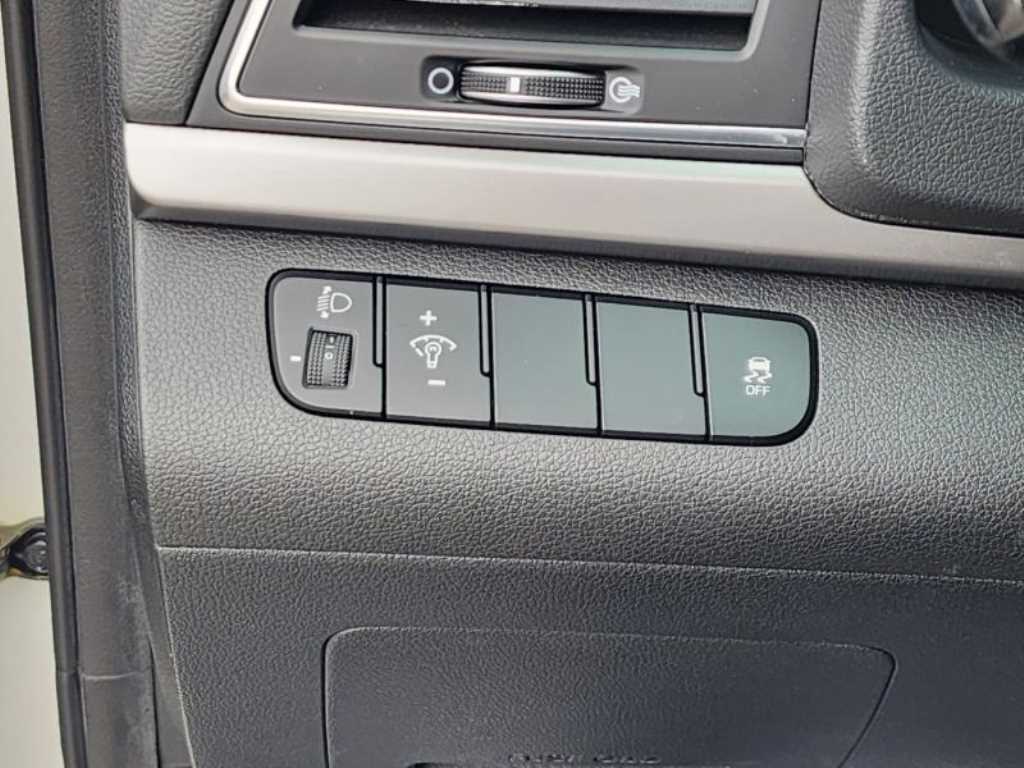 HYUNDAI Avante 2016 Blanco - Importación desde Corea - HF Imports Iquique - Foto 13