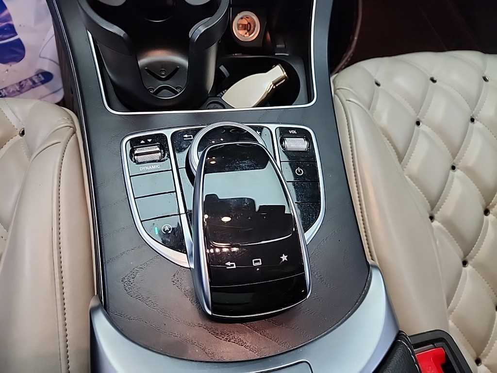 Mercedes Benz C Class 2016 Blanco - Importación desde Corea - HF Imports Iquique - Foto 16