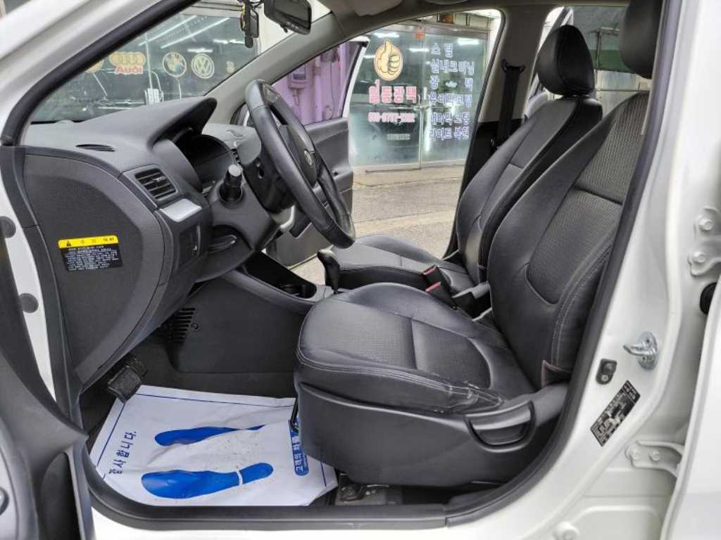 KIA Morning - Vista 9