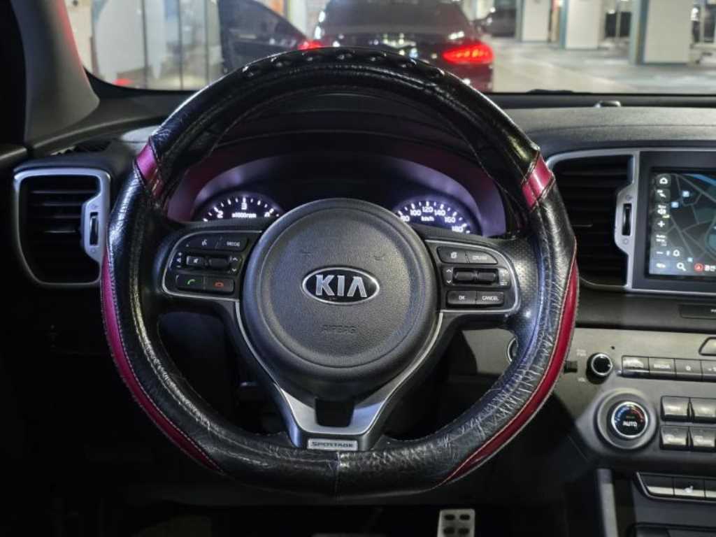 KIA Sportage - Vista 12