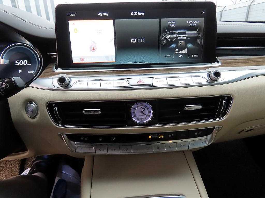 KIA K9 - Vista 12