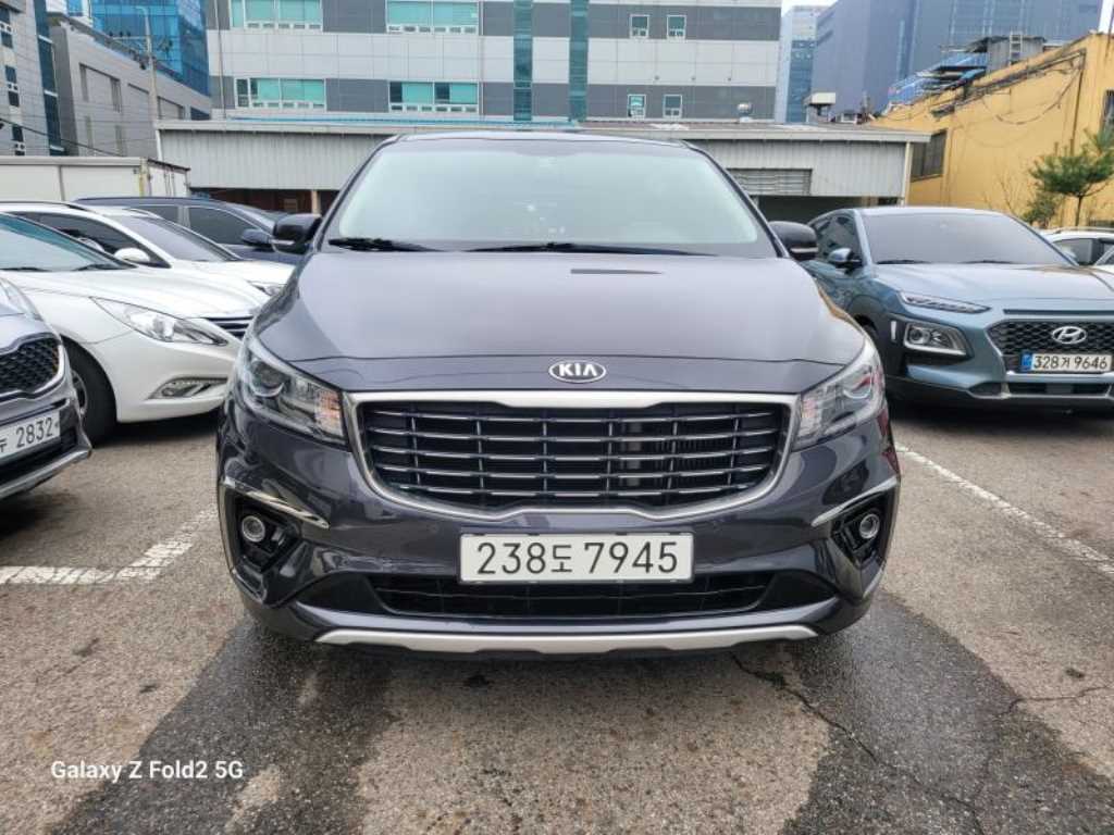 KIA Carnival 2019 - Importación desde Corea - HF Imports Iquique - Foto 1