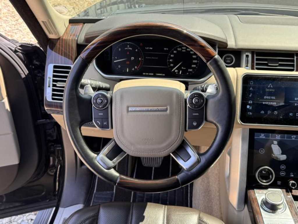 [랜드로버]레인지로버 4세대 4.4 SDV8 VOGUE SE 디젤 - миниатюра 11