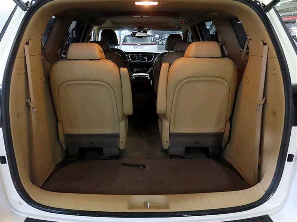 KIA Carnival 2018 Blanco - Importación desde Corea - HF Imports Iquique - Foto 16