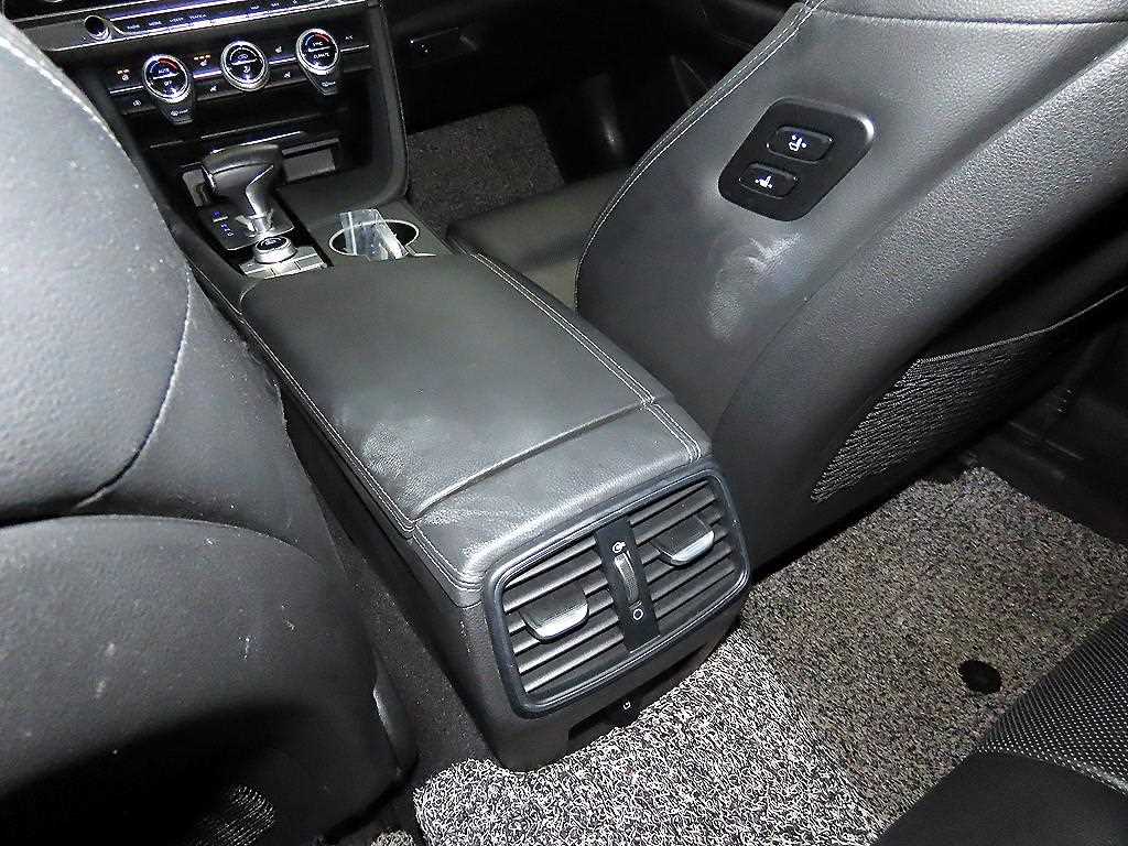 Genesis G70 2019 Gris - Importación desde Corea - HF Imports Iquique - Foto 17