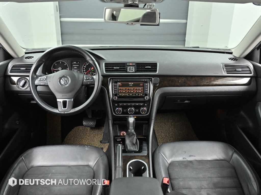 Volkswagen Passat - Vista 7