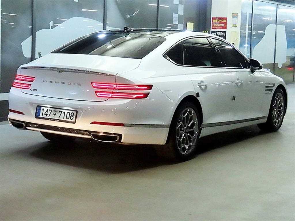 Genesis G80 - Vista 4