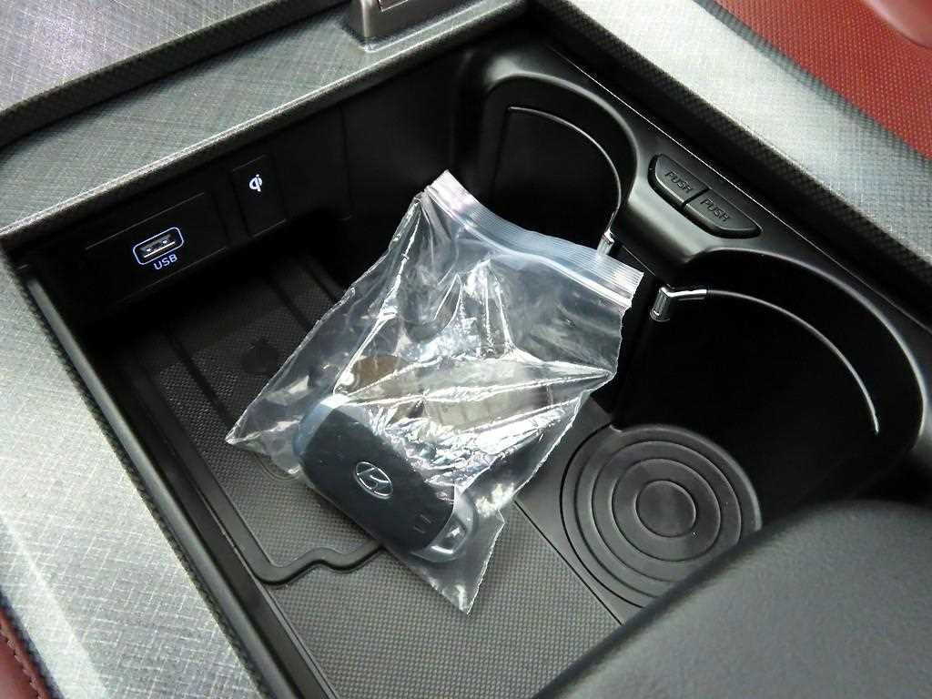 HYUNDAI Palisade - Vista 10