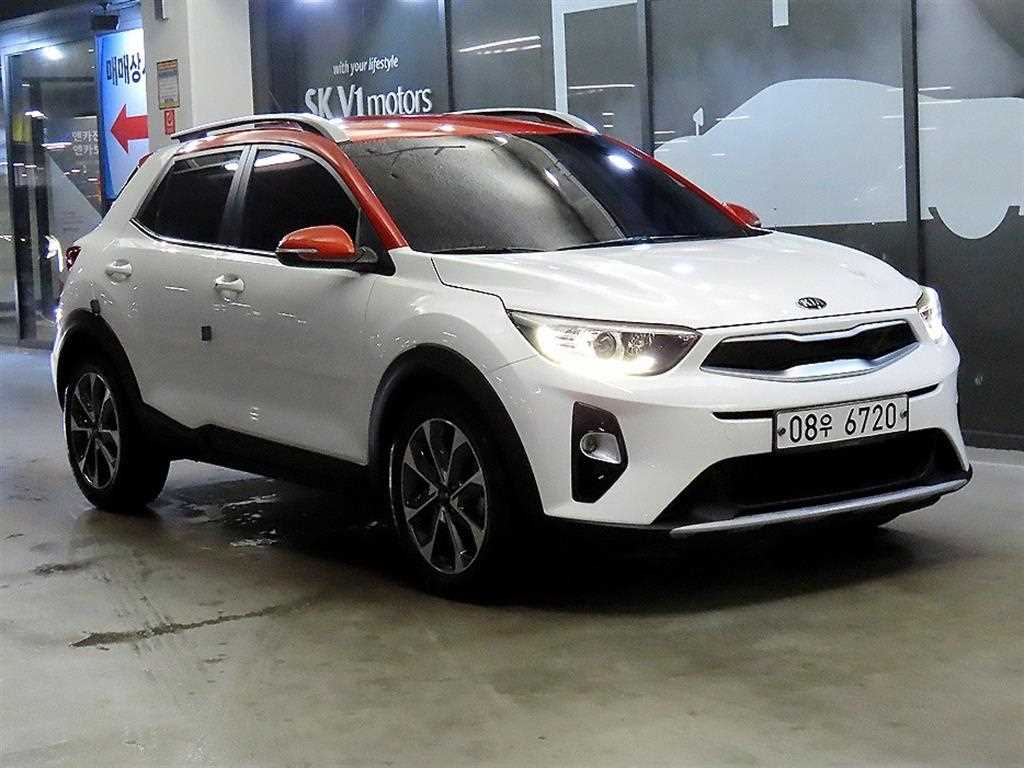 KIA Stonic 2018 Blanco - Importación desde Corea - HF Imports Iquique - Foto 1