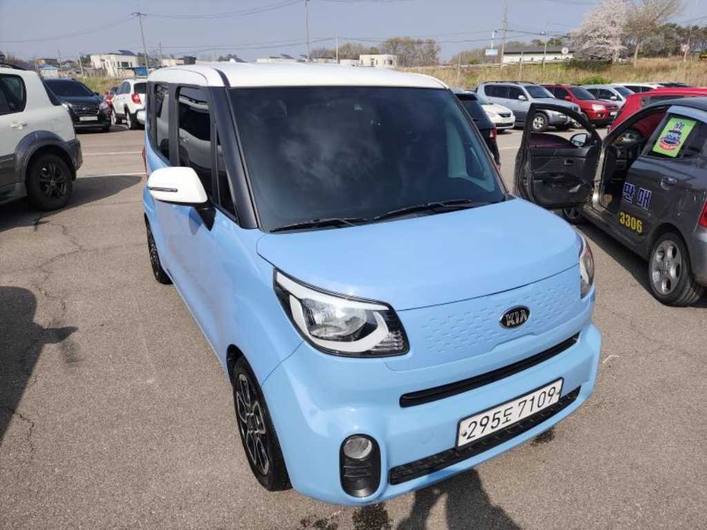KIA Ray - Vista 2
