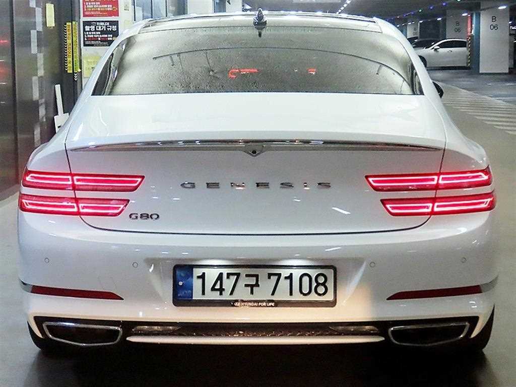 Genesis G80 - Vista 5