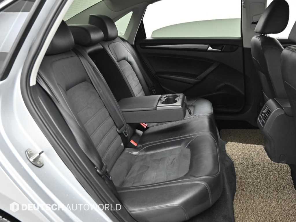 Volkswagen Passat - Vista 12