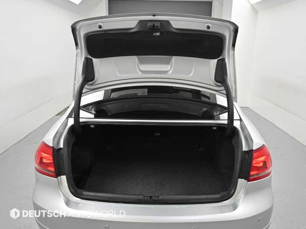 Volkswagen Passat 2015 Plateado - Importación desde Corea - HF Imports Iquique - Foto 19