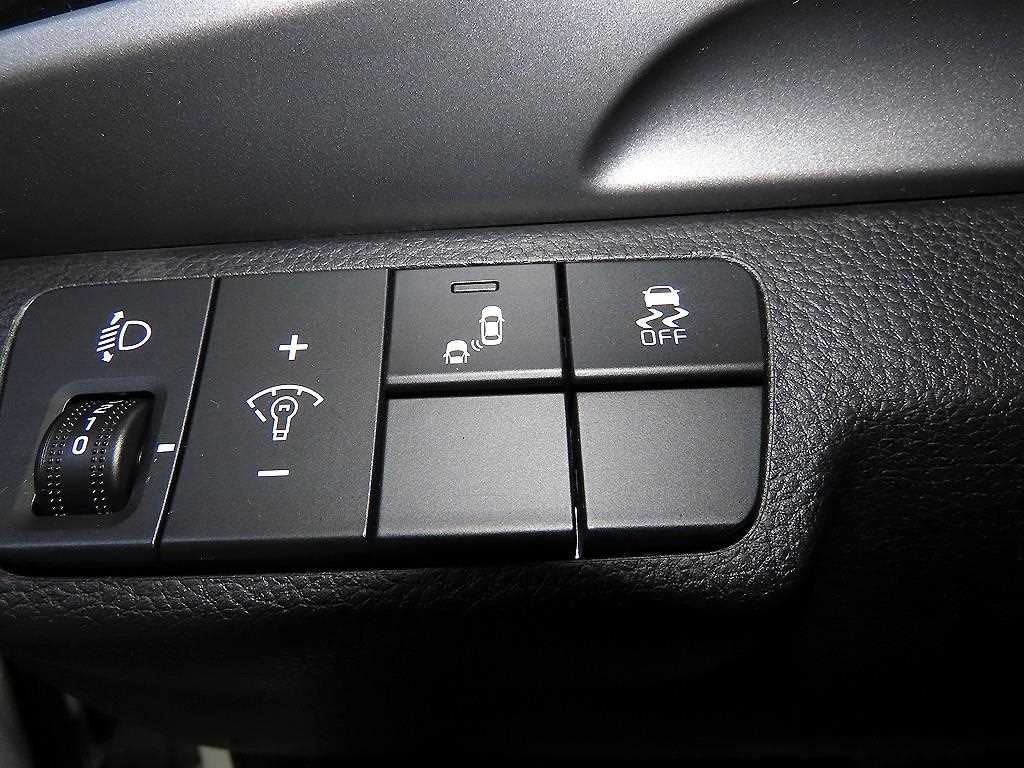 KIA Stonic 2018 Blanco - Importación desde Corea - HF Imports Iquique - Foto 14