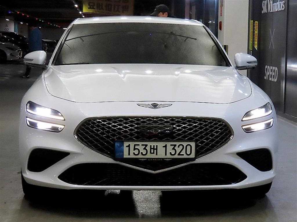 Genesis G70 - Vista 2