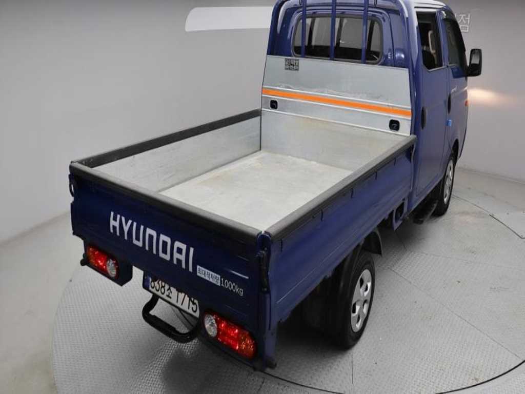 Small Truck Cargo (small) - Vista 3