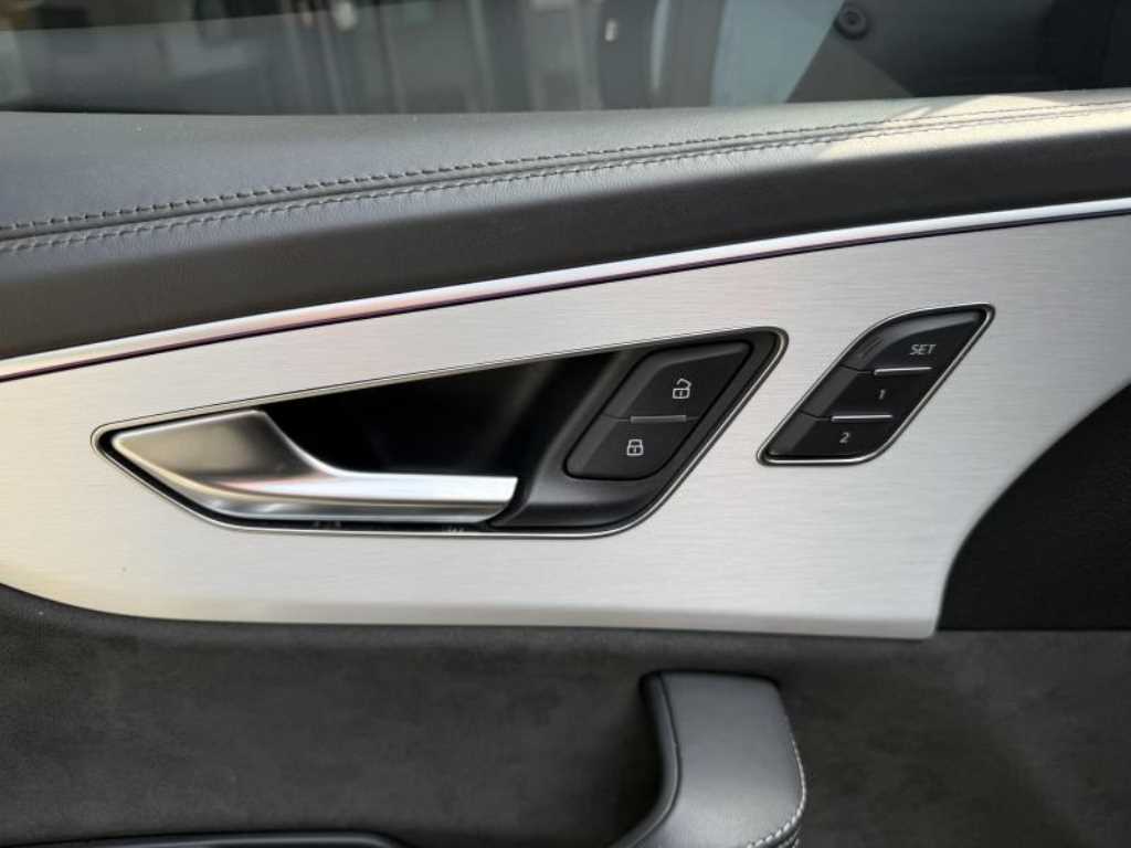 Audi Q8 2021 Negro - Importación desde Corea - HF Imports Iquique - Foto 14