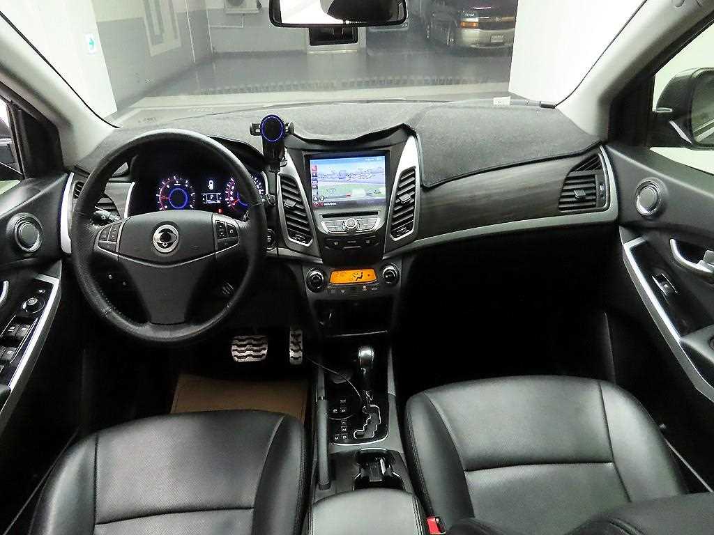 Ssangyong Korando - Vista 8