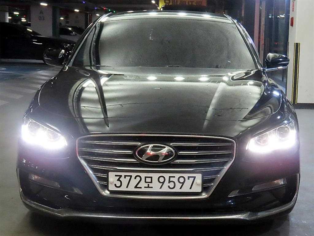 HYUNDAI Grandeur - Vista 2
