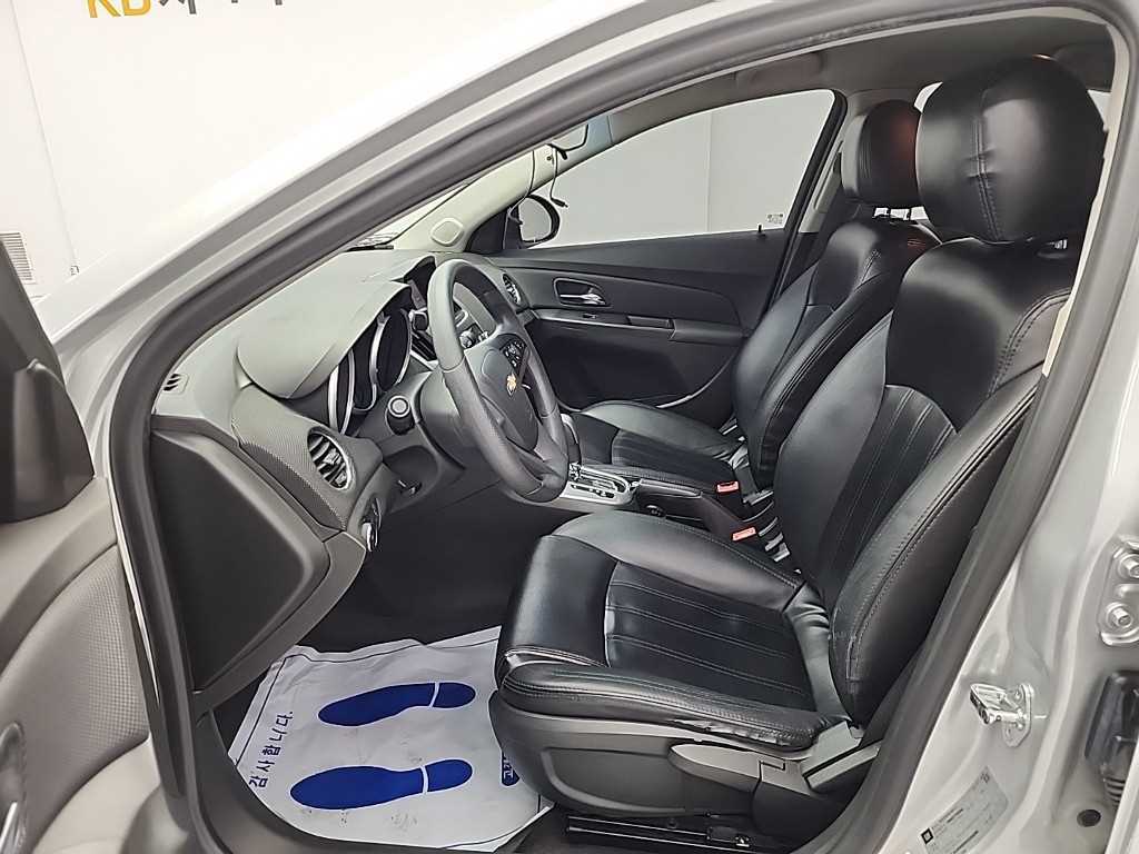 Chevrolet Cruise - Vista 11