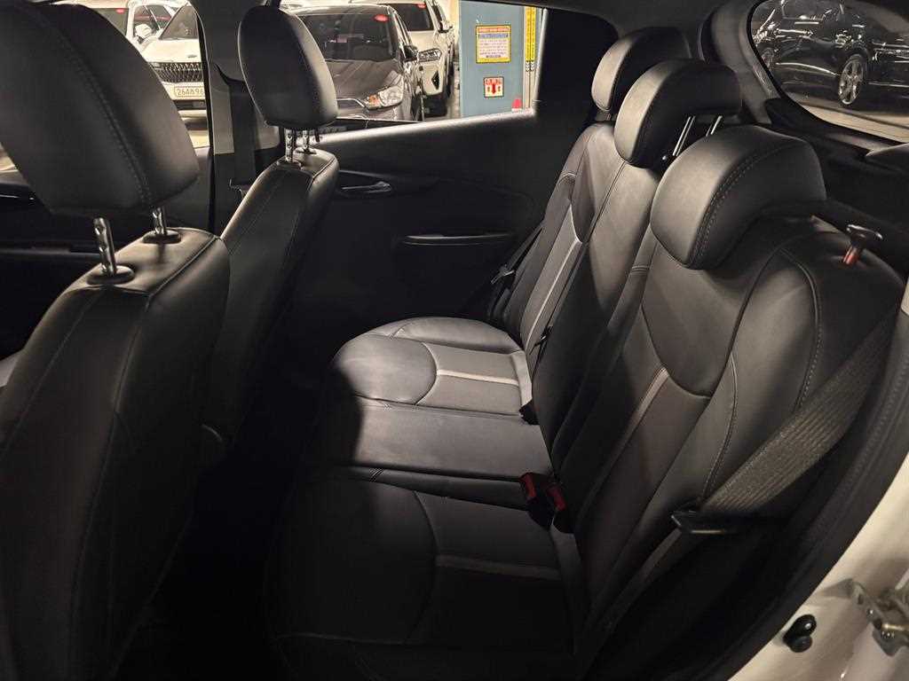 Chevrolet Spark 2022 Blanco - Importación desde Corea - HF Imports Iquique - Foto 16