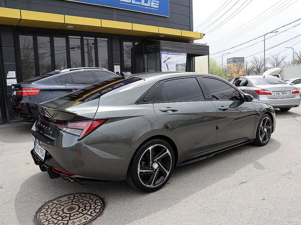 HYUNDAI Avante - Vista 4