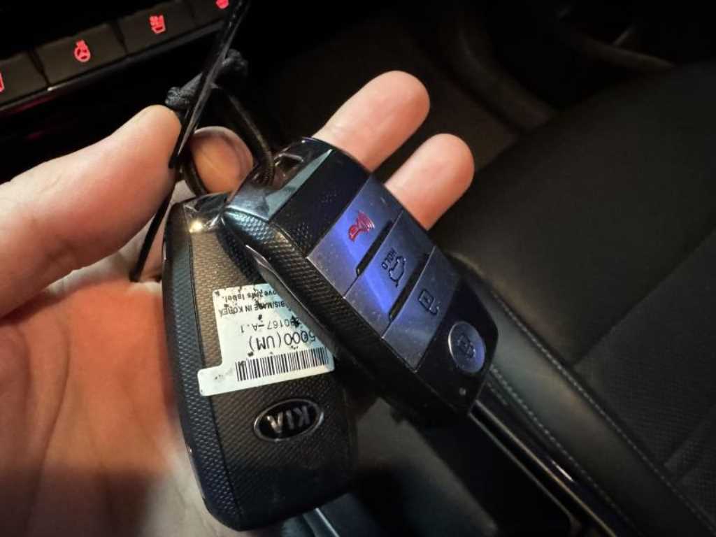 KIA Sorento 2016 Negro - Importación desde Corea - HF Imports Iquique - Foto 17