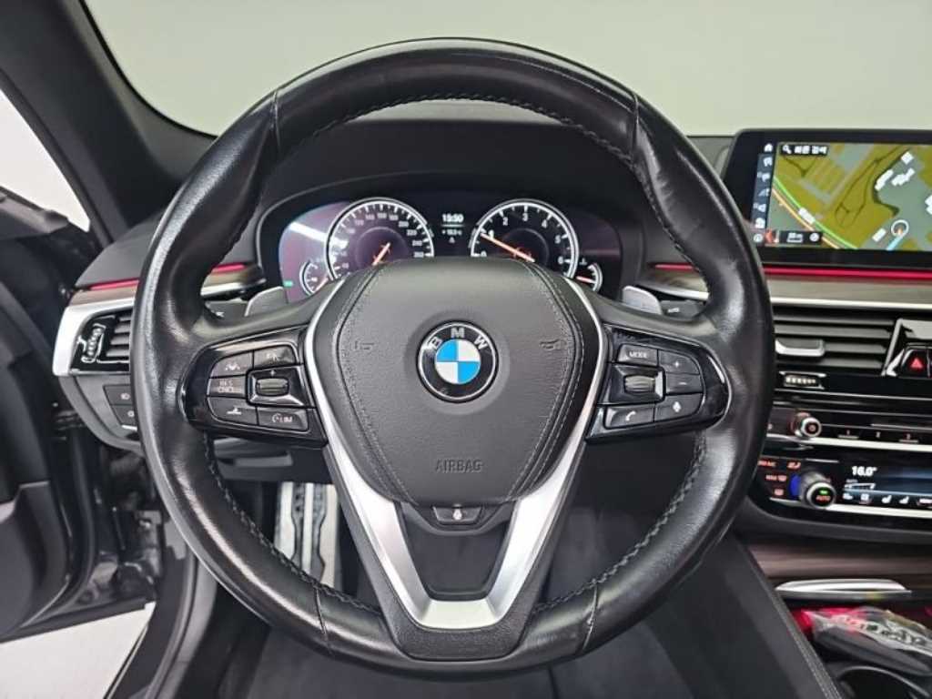 BMW 5 Series - Vista 7