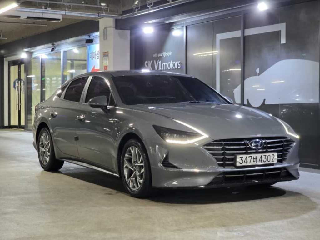 HYUNDAI Sonata - Vista 2