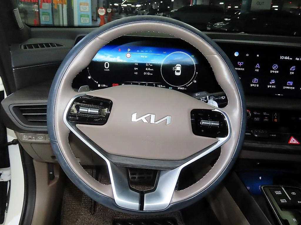 KIA K8 - Vista 9