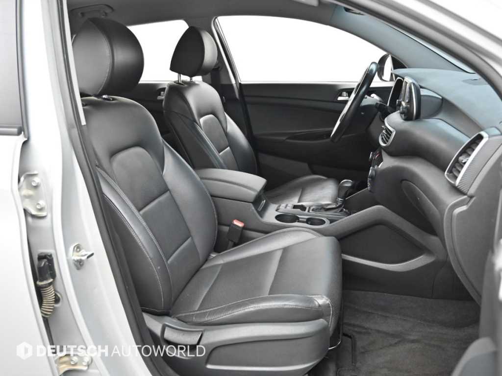 HYUNDAI Tucson - Vista 10