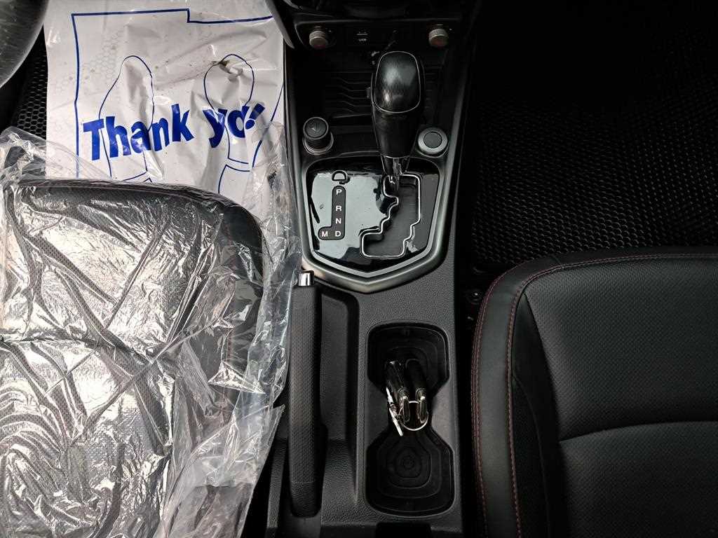 Ssangyong Tivoli 2016 Blanco - Importación desde Corea - HF Imports Iquique - Foto 14