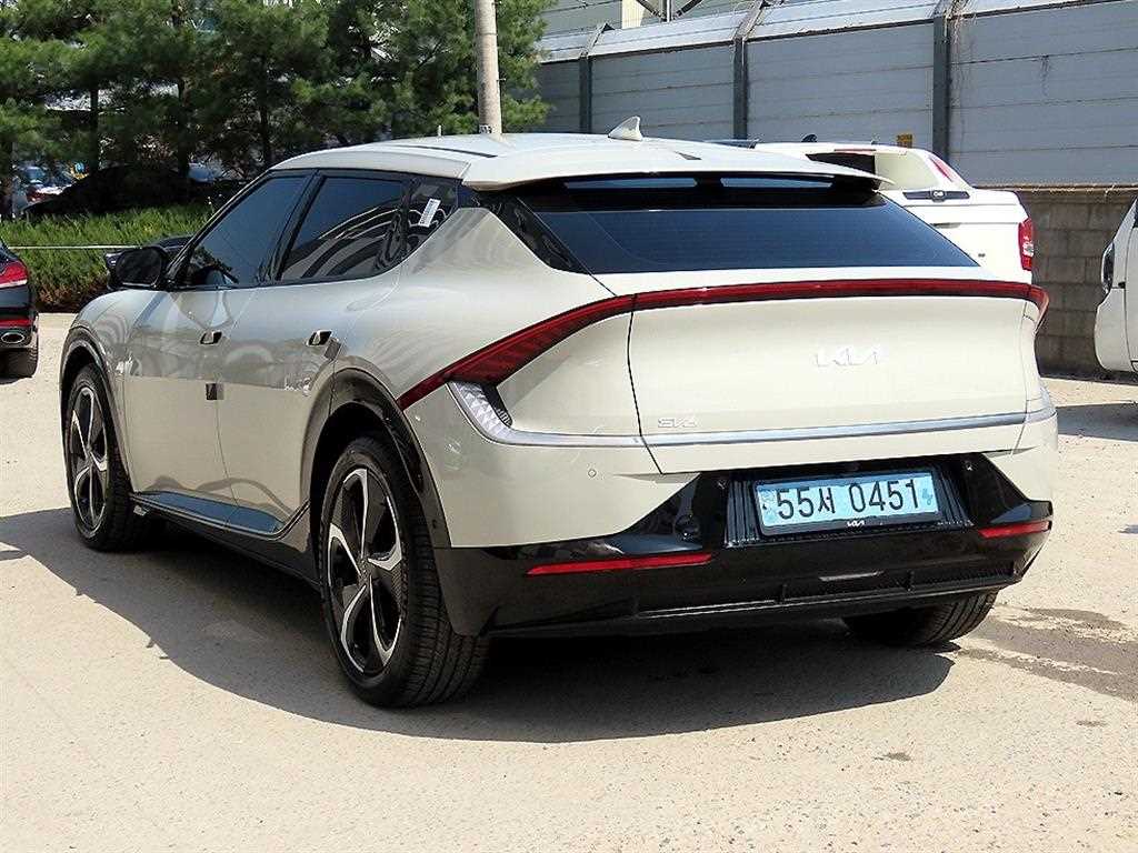KIA EV6 - Vista 4
