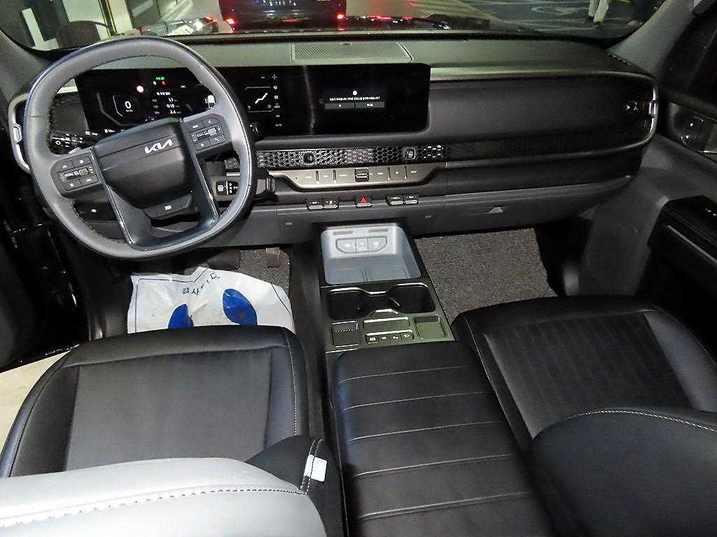 KIA Tasman - Vista 10