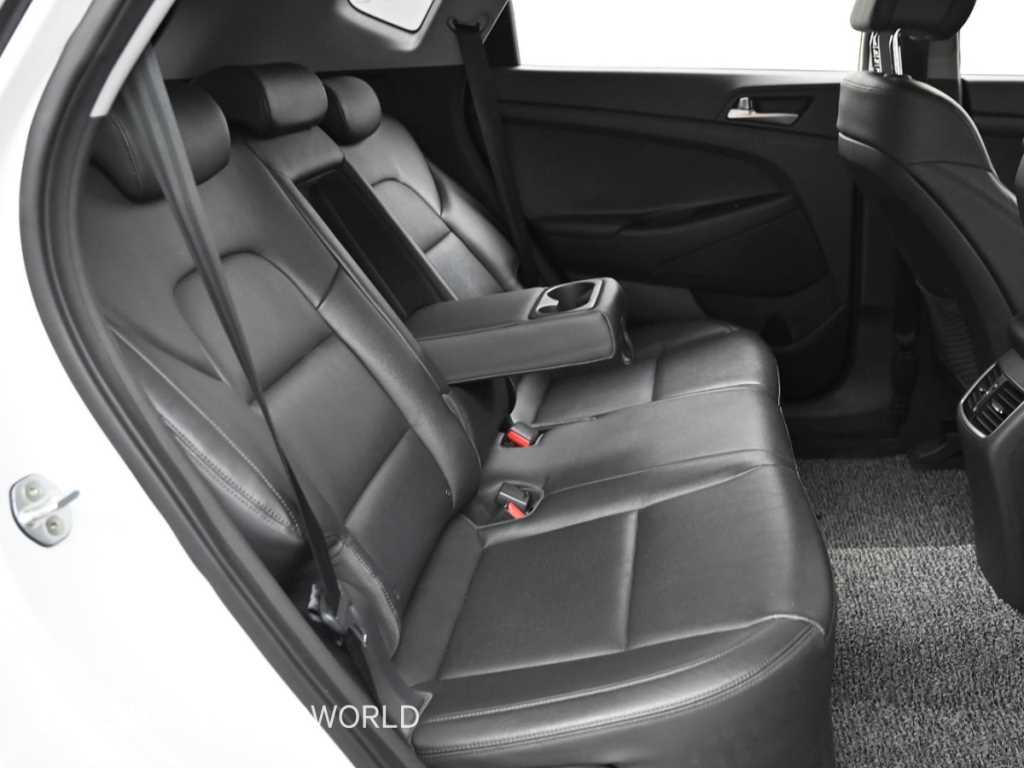 HYUNDAI Tucson - Vista 12