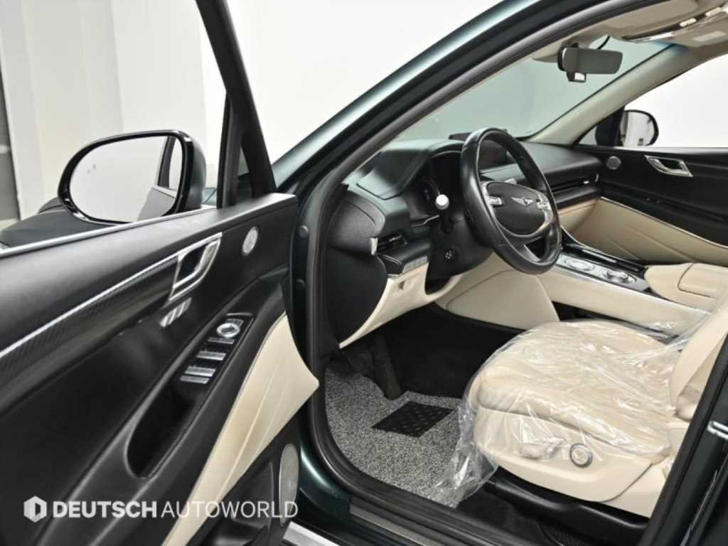 Genesis GV80 - Vista 11