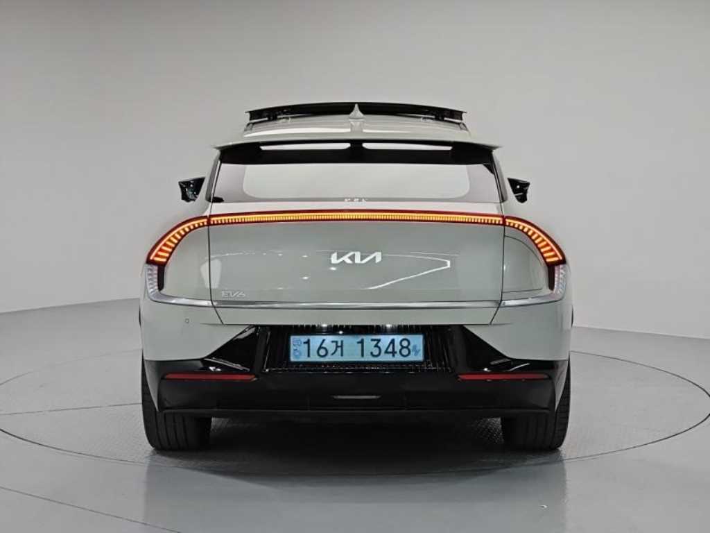 KIA EV6 - Vista 3