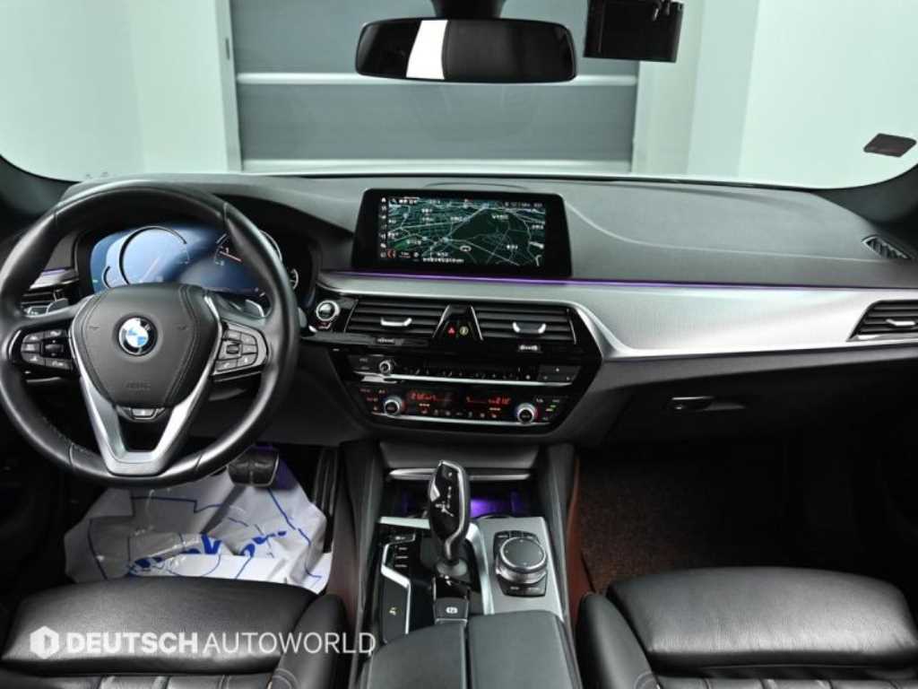 BMW 5 Series - Vista 7