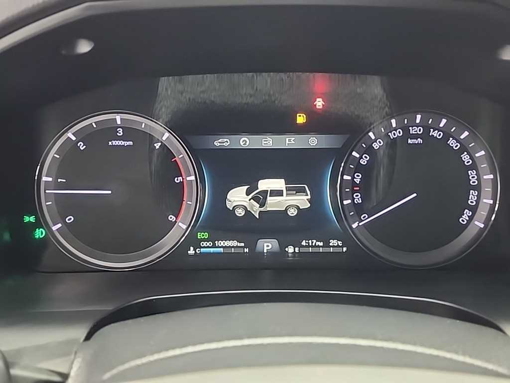 Ssangyong Rexton - Vista 7